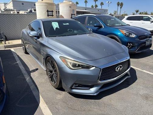 2017 INFINITI Q60 3.0T Premium