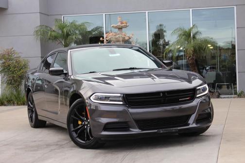 2018 Dodge Charger SXT