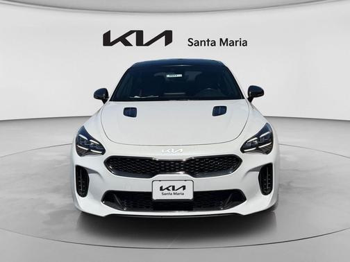 2022 Kia Stinger GT1