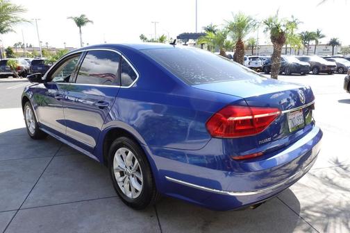 2016 Volkswagen Passat 1.8T S