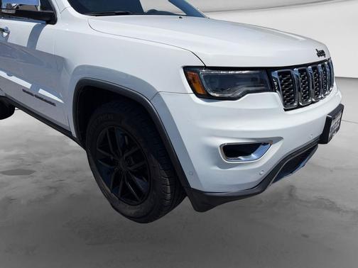 Bright White Clearcoat 2017 Jeep Grand Cherokee Limited