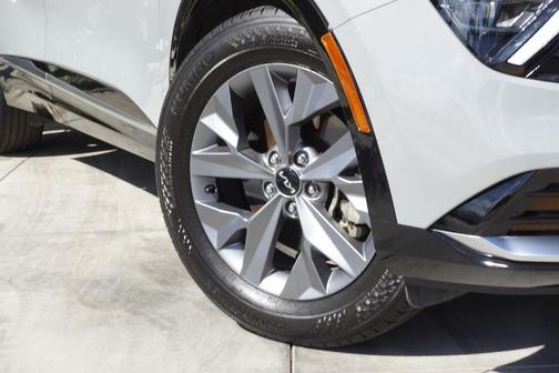 2025 Kia Sportage SX