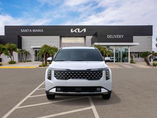 Snow White Pearl 2026 Kia Carnival Hybrid SX