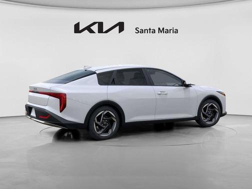 Snow White Pearl 2026 Kia K4 EX