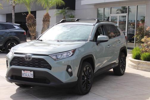 2021 Toyota RAV4 XLE Premium