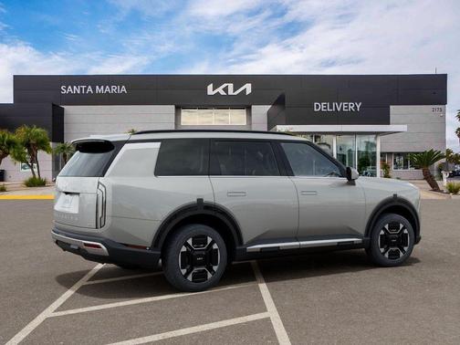 Ivory Silver 2027 Kia Telluride Hybrid EX