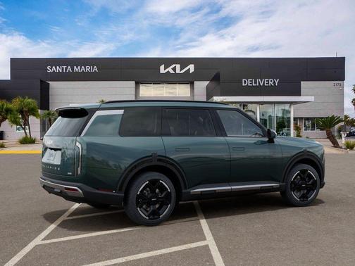 Black Jade Green 2027 Kia Telluride EX