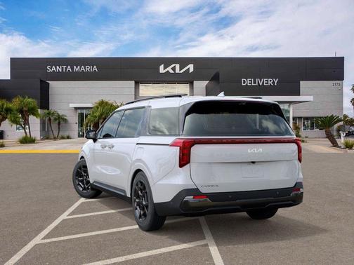 2026 Kia Carnival SX