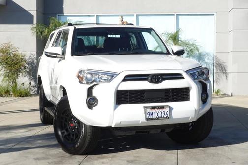 2024 Toyota 4Runner SR5 Premium