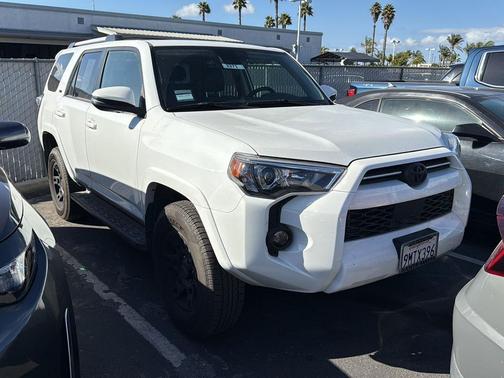 2024 Toyota 4Runner SR5 Premium