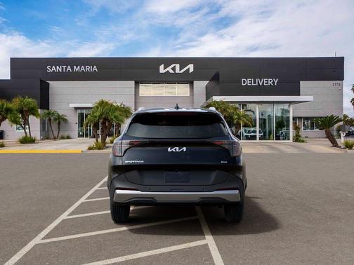 Fusion Black 2026 Kia Sportage Hybrid EX
