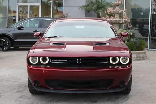 2020 Dodge Challenger SXT