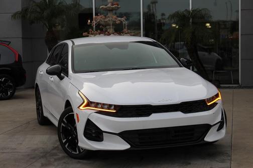 2024 Kia K5 GT-Line