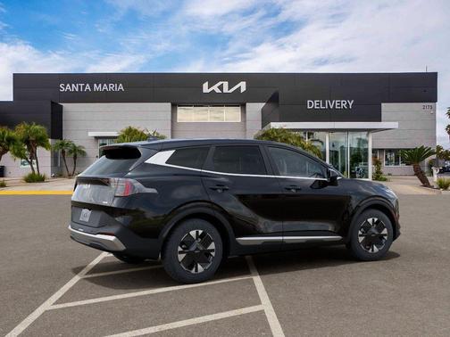 Fusion Black 2026 Kia Sportage Hybrid LX