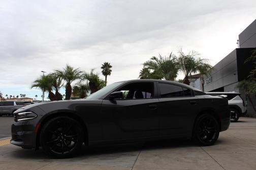 2018 Dodge Charger SXT