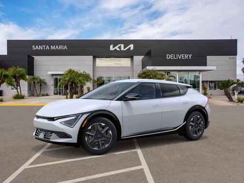 2025 Kia EV6 Light