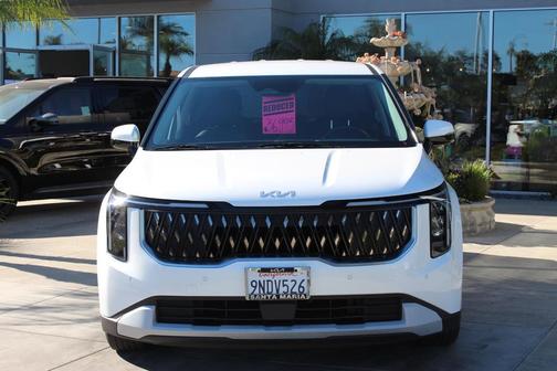 2025 Kia Carnival LXS