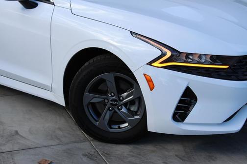 2023 Kia K5 LXS