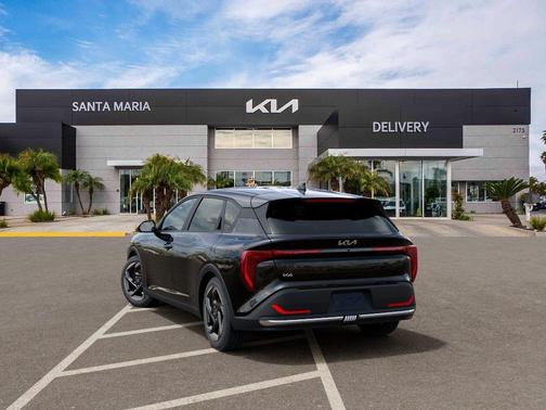 Aurora Black Pearl 2026 Kia K4 EX