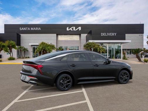 2026 Kia K5 LXS