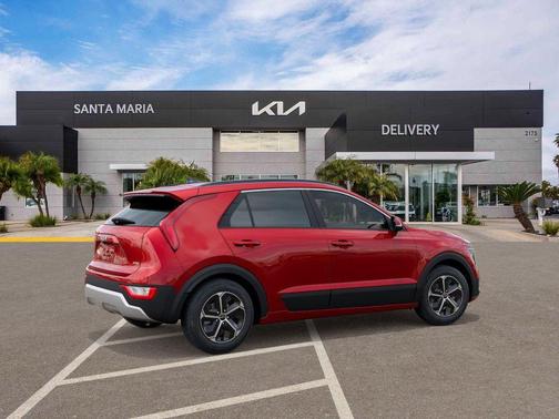 2025 Kia Niro EX