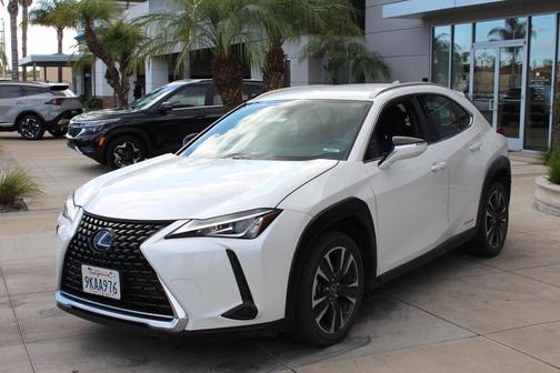 2020 Lexus UX 250h Base