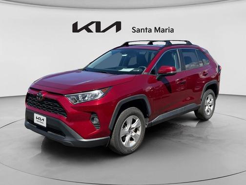2020 Toyota RAV4 XLE