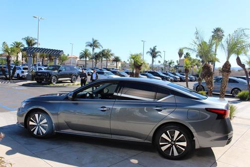 2020 Nissan Altima 2.5 SL