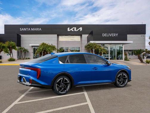 2025 Kia K4 GT-Line