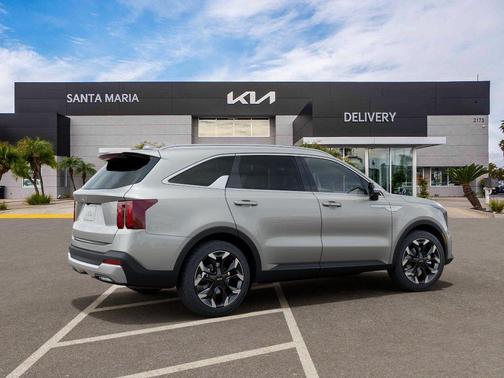 Ivory Silver 2026 Kia Sorento EX