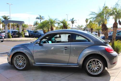 2019 Volkswagen Beetle 2.0T SE