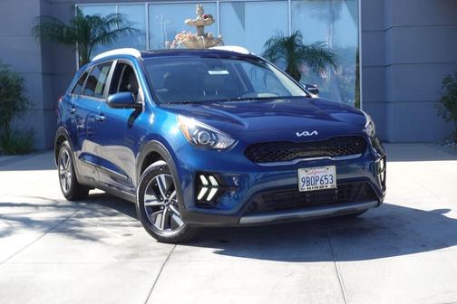 2022 Kia Niro LXS