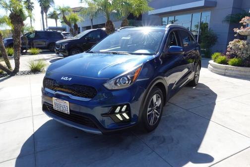 2022 Kia Niro LXS