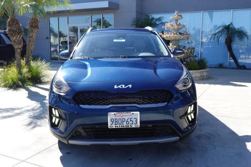 2022 Kia Niro LXS