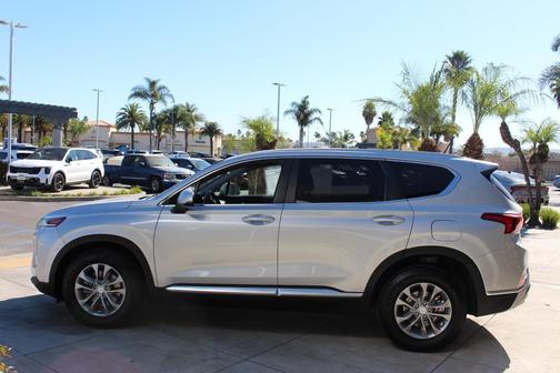 2019 Hyundai SANTA FE SE 2.4