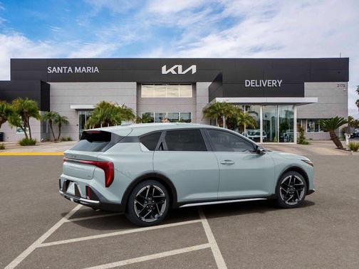Morning Haze 2026 Kia K4 GT-Line