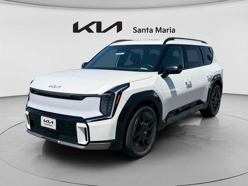 Snow White Pearl 2024 Kia EV9 GT-Line