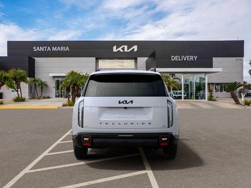 Glacial White Pearl 2027 Kia Telluride X-Pro SX-Prestige