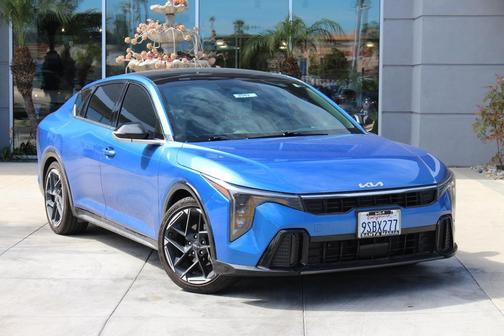 2025 Kia K4 GT-Line