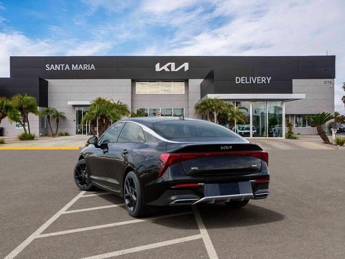 Aurora Black Pearl 2026 Kia K5