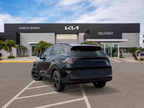 Fusion Black 2027 Kia Sportage Hybrid X-Line