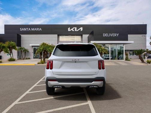 Snow White Pearl 2026 Kia Sorento Hybrid EX