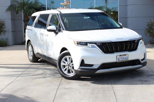 2022 Kia Carnival LXS