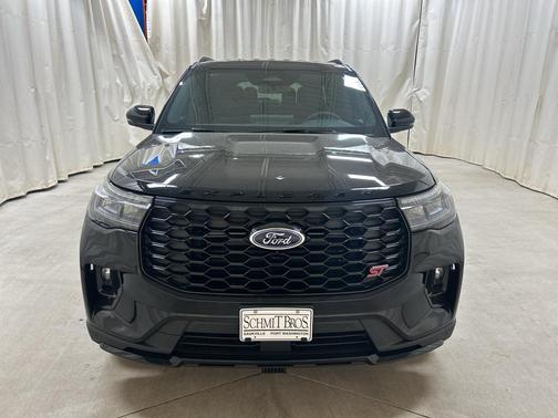 Agate Black Metallic 2026 Ford Explorer ST
