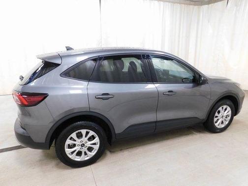 Carbonized Gray Metallic 2025 Ford Escape Active