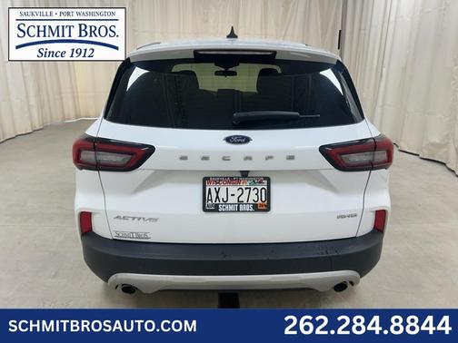 Oxford White 2025 Ford Escape Active