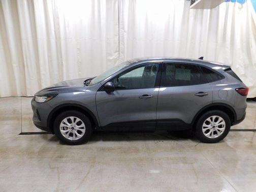 Carbonized Gray Metallic 2025 Ford Escape Active