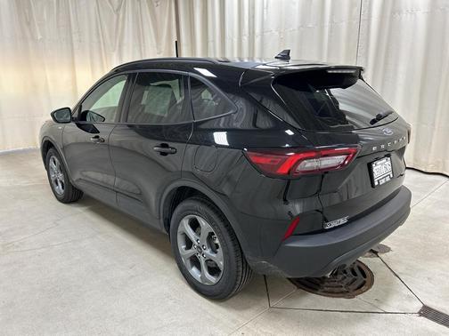 Agate Black Metallic 2025 Ford Escape ST-Line Select