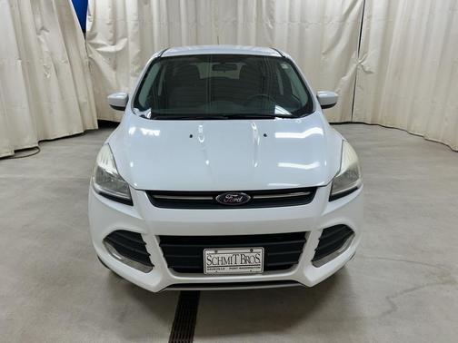 Oxford White 2014 Ford Escape SE