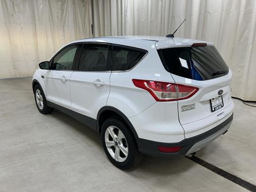 Oxford White 2014 Ford Escape SE